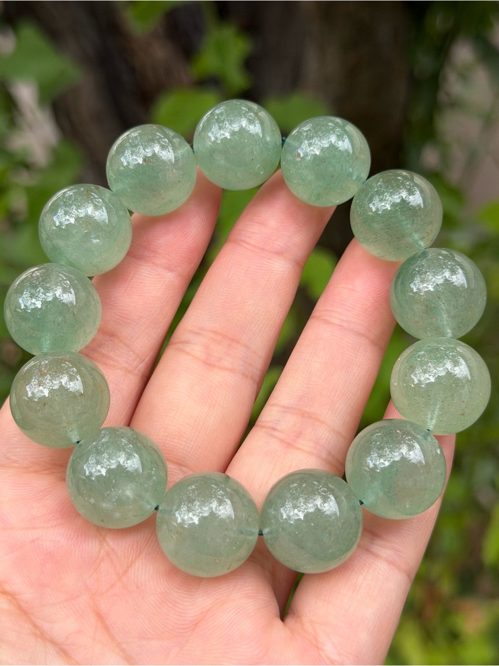 16mm Stretchable Green Strawberry Quartz Bracelet 1751